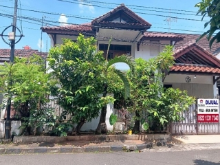 Dijual Rumah 2 Lantai Di Komp DPR Pulo Gebang